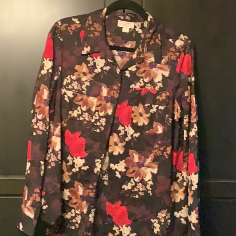 Loft cotton button up shirt, PRETTY!